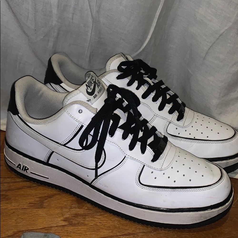 Nike Air Force 1